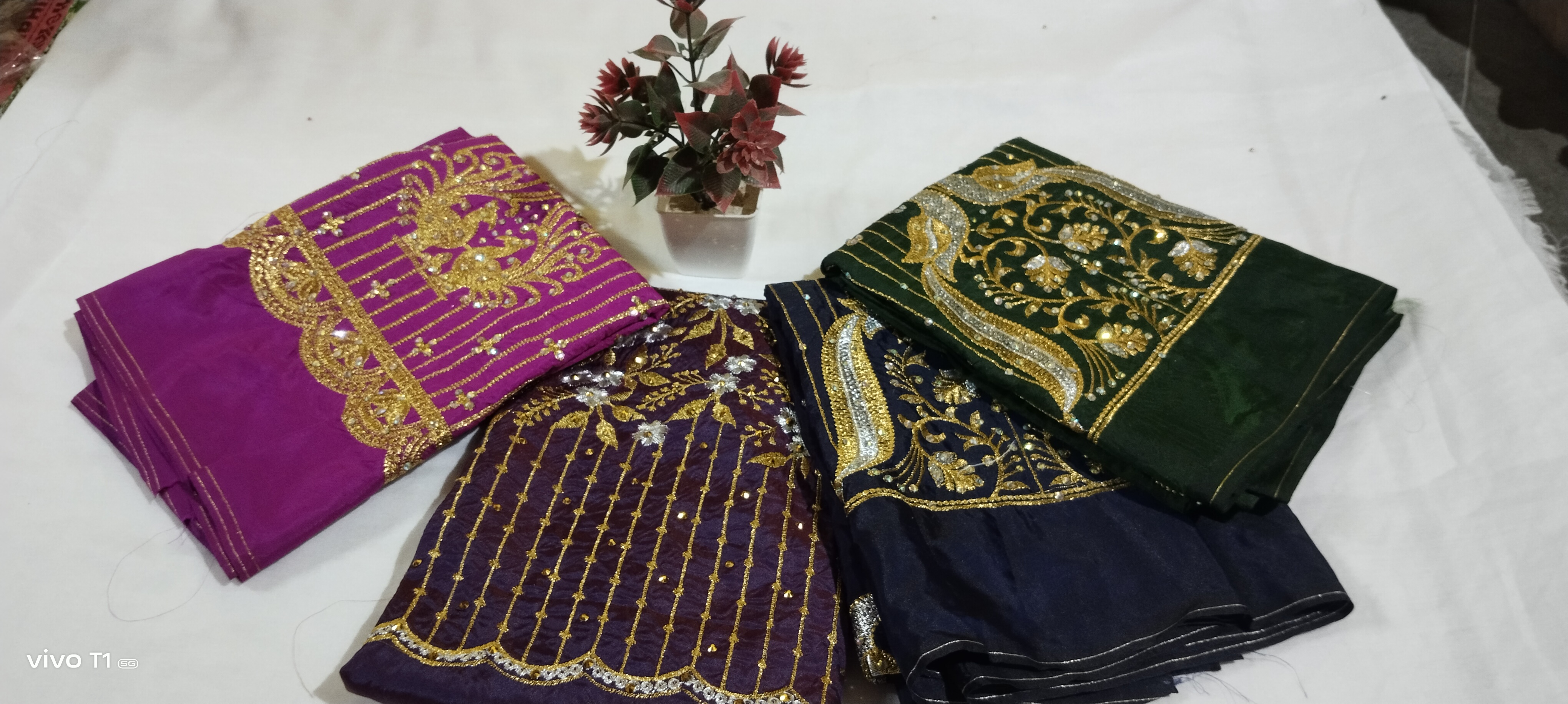 Embroidery blouses 